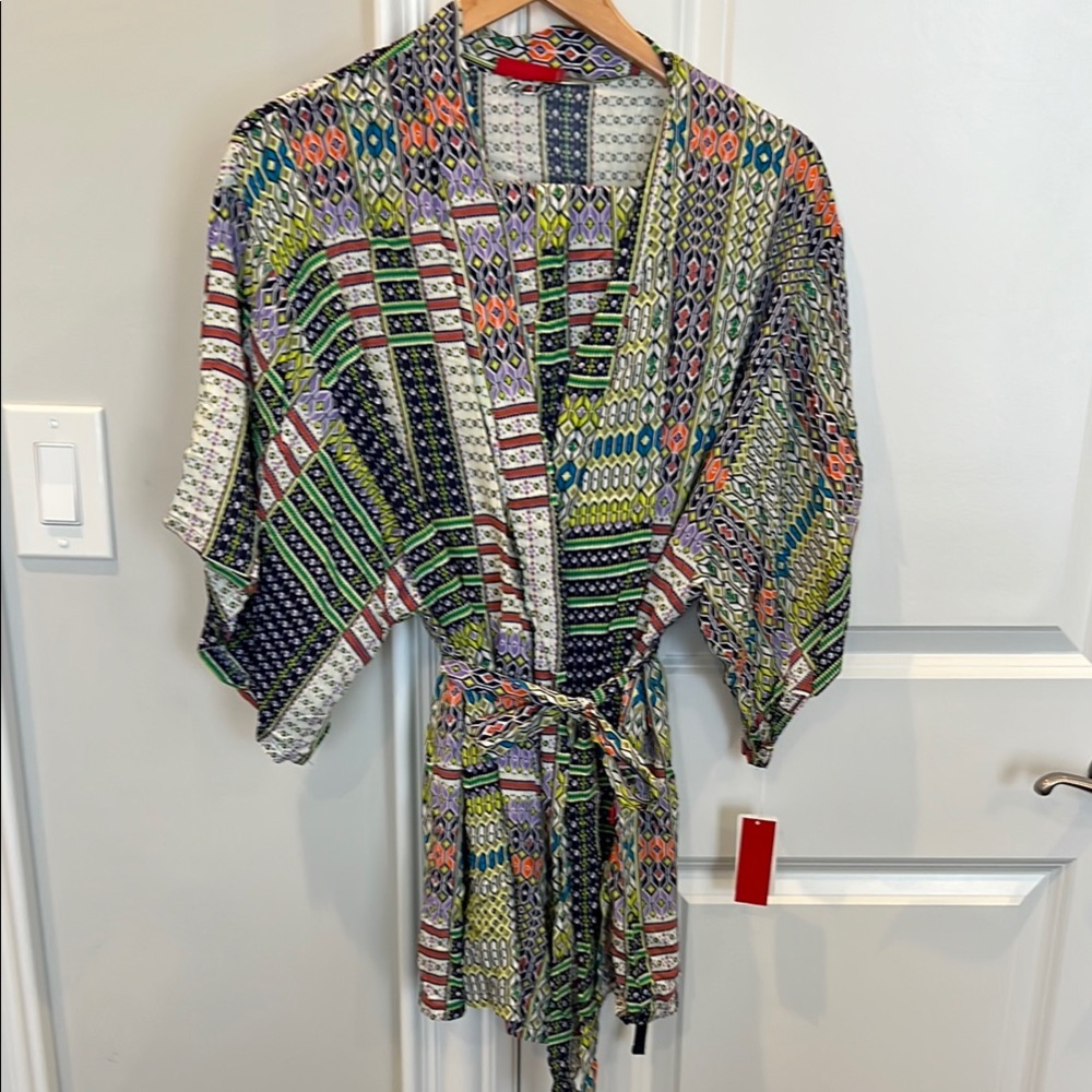 NWT Natori Multicolor Geometric Kimono and pajama set